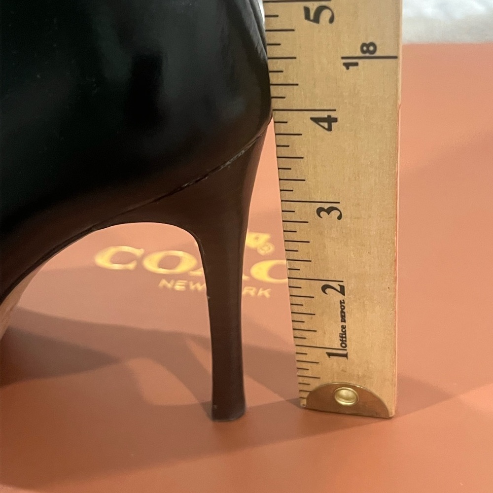 Coach Black Leather Women's Boots - Picture 5 of 6